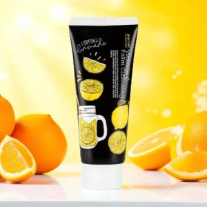 3W Clinic Vitamin C Foam Cleansing
